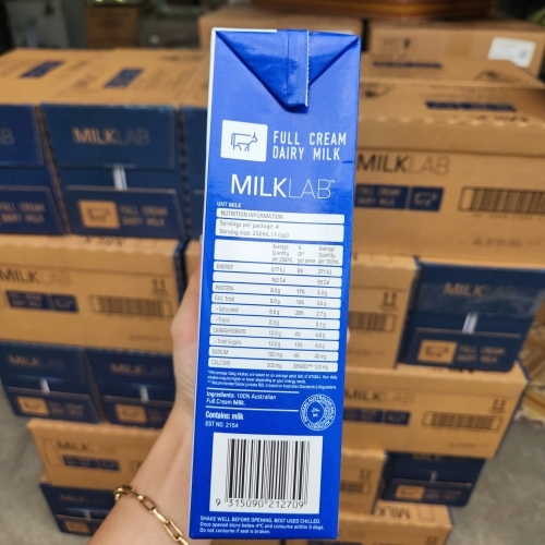 Sữa tươi nguyên kem MilkLab 1L