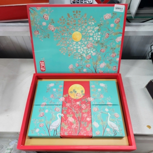 Set 05 bộ túi hộp TT 6 bánh 150-250g Khảm Hoa 2021