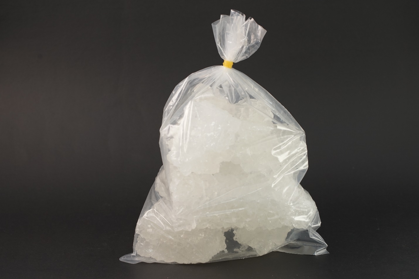 Đường phèn dạng rắn