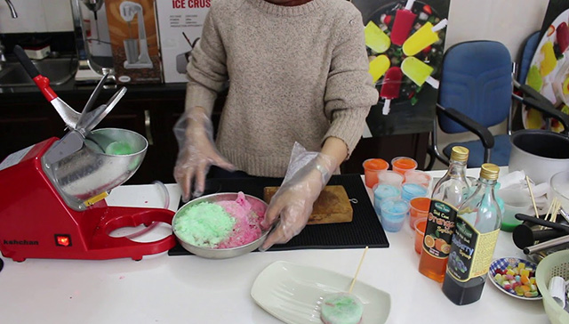 Bào đá nhuyễn mịn nhanh hơn bằng máy